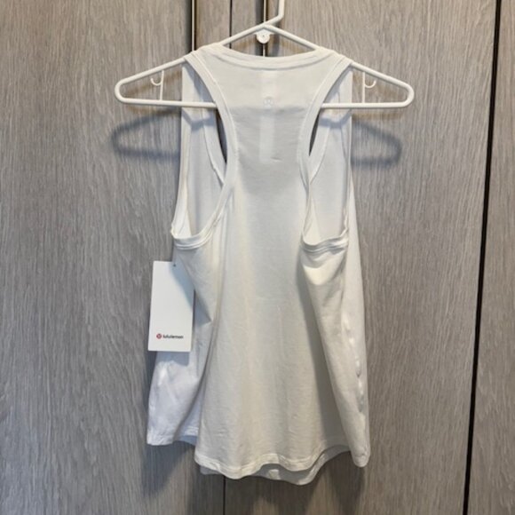 Lululemon Love Tank in White, Size 6 - Picture 4 of 9